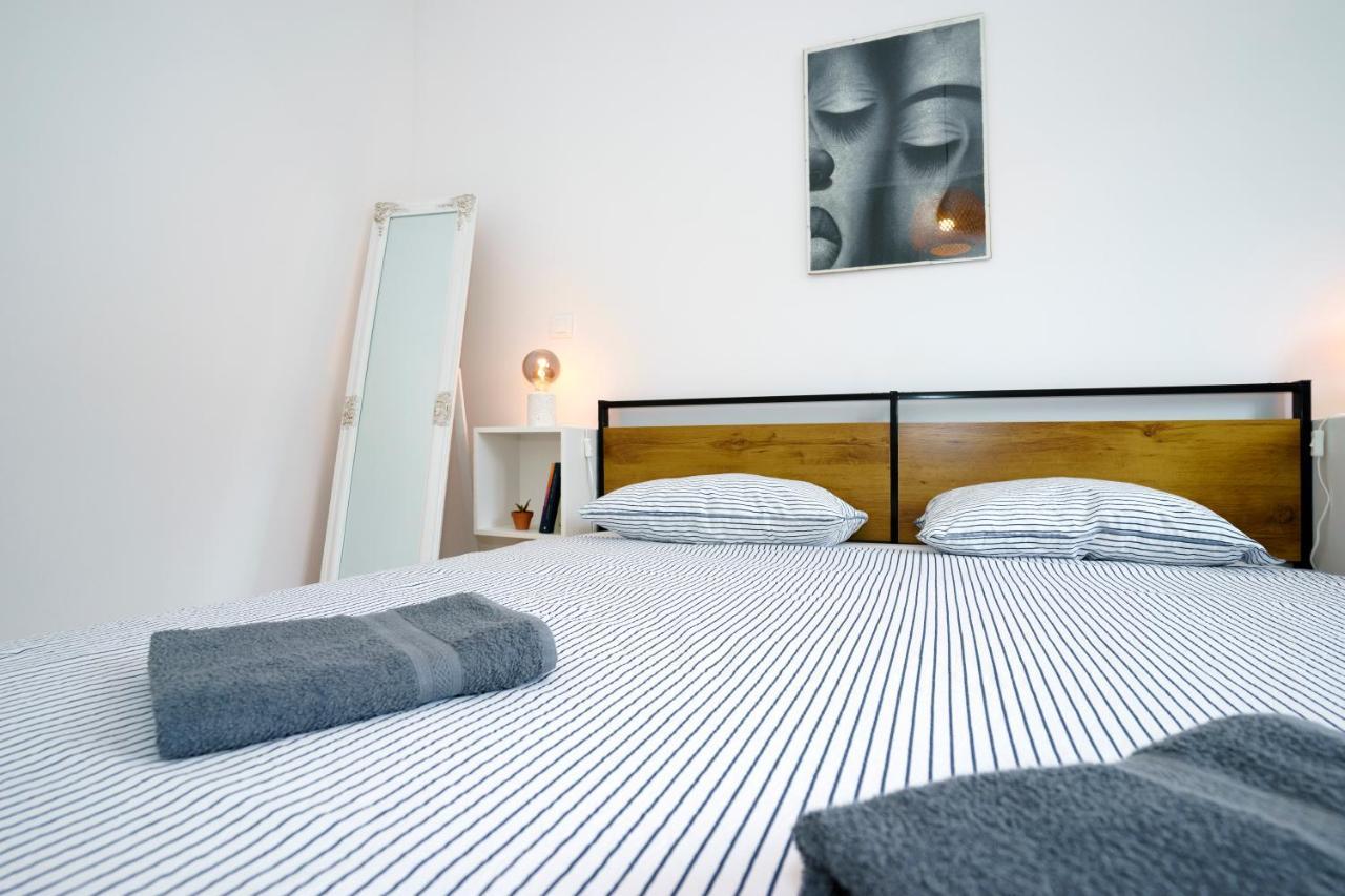 4-Star Apartments Bianco Kaštela المظهر الخارجي الصورة